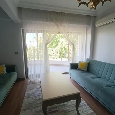 Luxury Pasakoey Triplex Villa + Grand Garden فيلة *