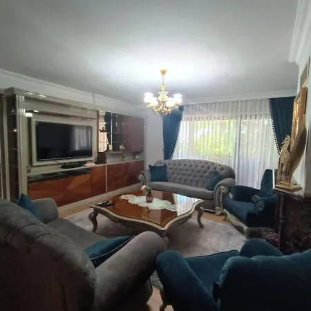 Luxury Pasakoey Triplex Villa + Grand Garden فيلة باساكوي