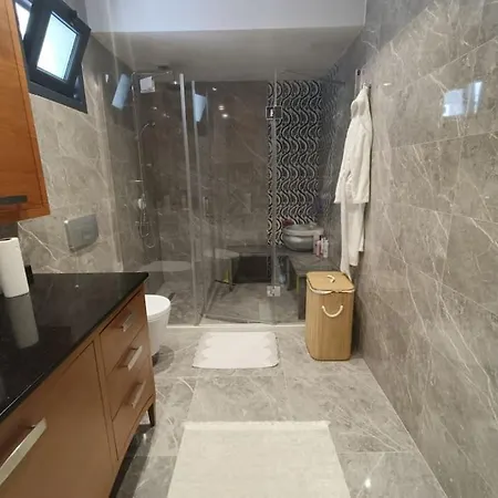 فيلة Luxury Pasakoey Triplex Villa + Grand Garden باساكوي