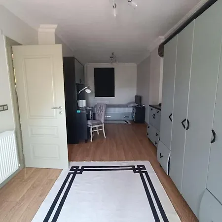 Luxury Pasakoey Triplex Villa + Grand Garden *